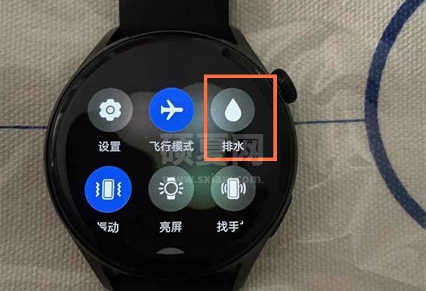 华为watch3怎样自动排水?华为watch3自动排水方法