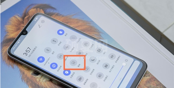荣耀play5如何截图?荣耀play5截图方法分享截图